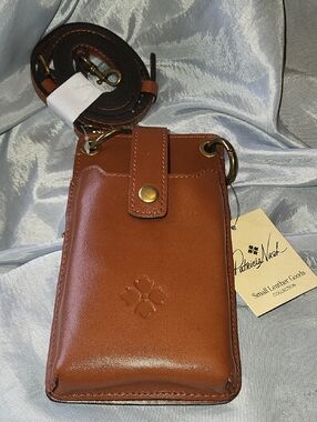 Patricia Nash Farleigh Heritage Tan Leather Crossbody Phone Case with Strap
